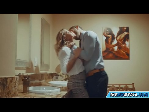 ❤️ ווען אַ באַסטי בלאָנדע סידוס איר אין אַ ציבור אָפּטריט ️ אַנאַל פּאָרן אין פּאָרן yi.oblogcki.ru ❌️❤
